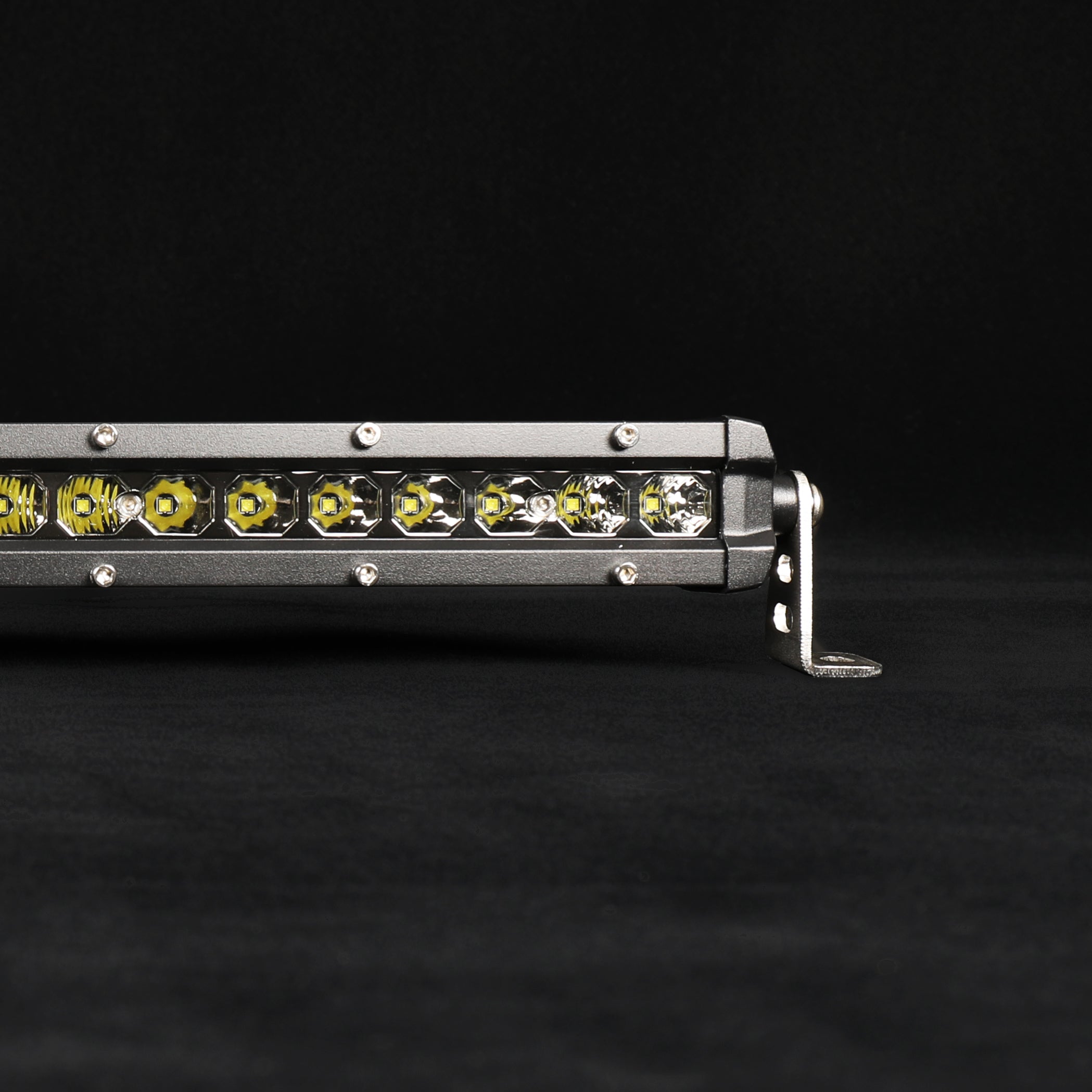 32inch Curved G10 Series 90W Slim Single Row Light Bar